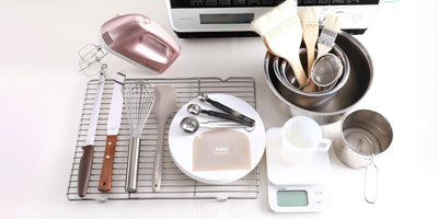 お菓子作り初心者さんが揃えておきたいお菓子作りの基本道具