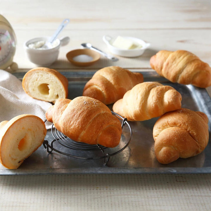 塩バターロール