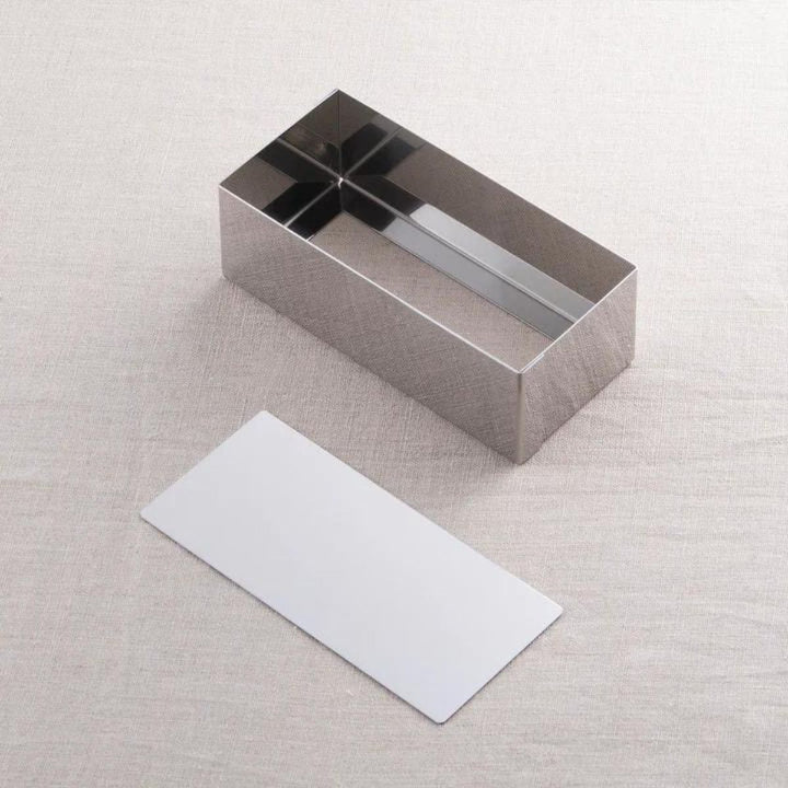 角の仕上がりが美しいシャープ&スリムケーキ型 12cm – ABC Cooking MARKET